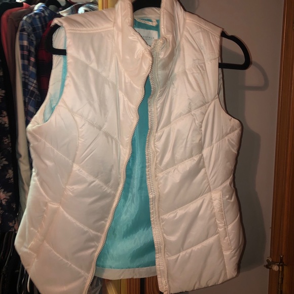 Aeropostale White Vest - Picture 2 of 3